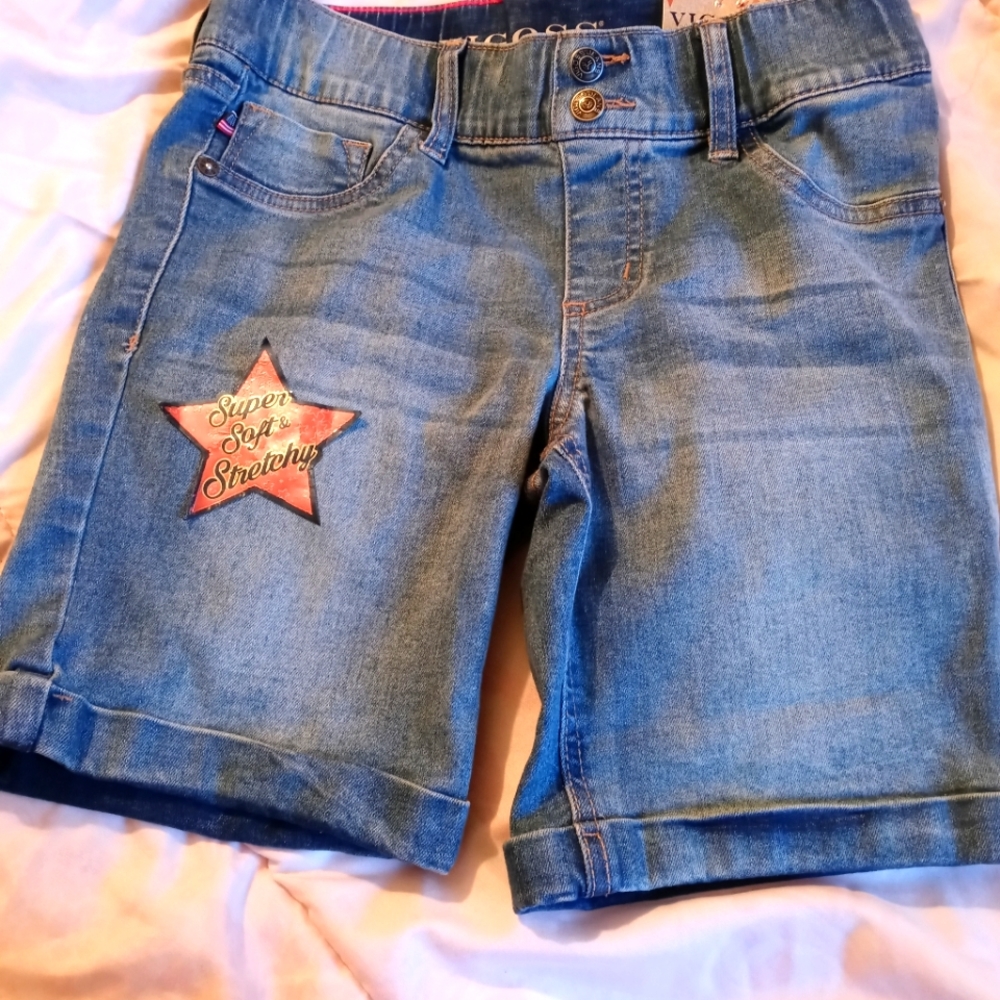 Girl shorts